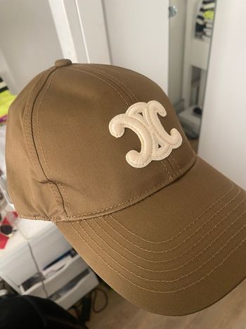 Casquette celine triomphe neuve
