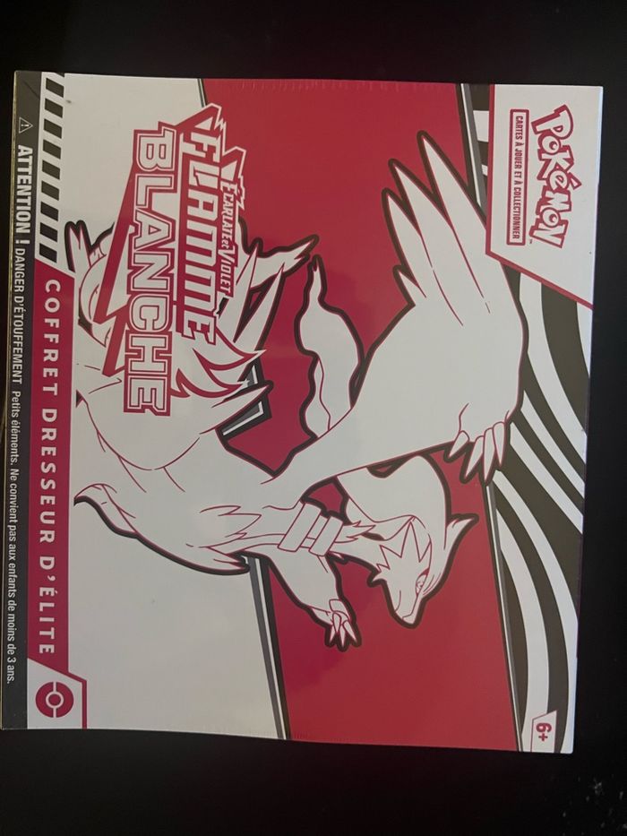 Etb Pokémon flamme blanche - photo numéro 2
