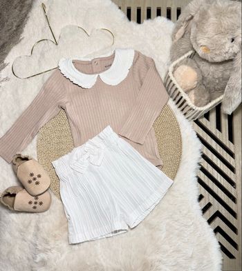 🧸 Ensemble fille - Bodie + short + chaussons • 12 mois 🧸