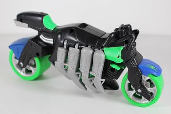 Hasbro 2005 Moto Type Spider-Man