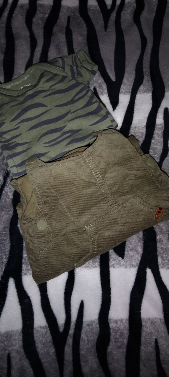 Ensemble bodie salopette kaki