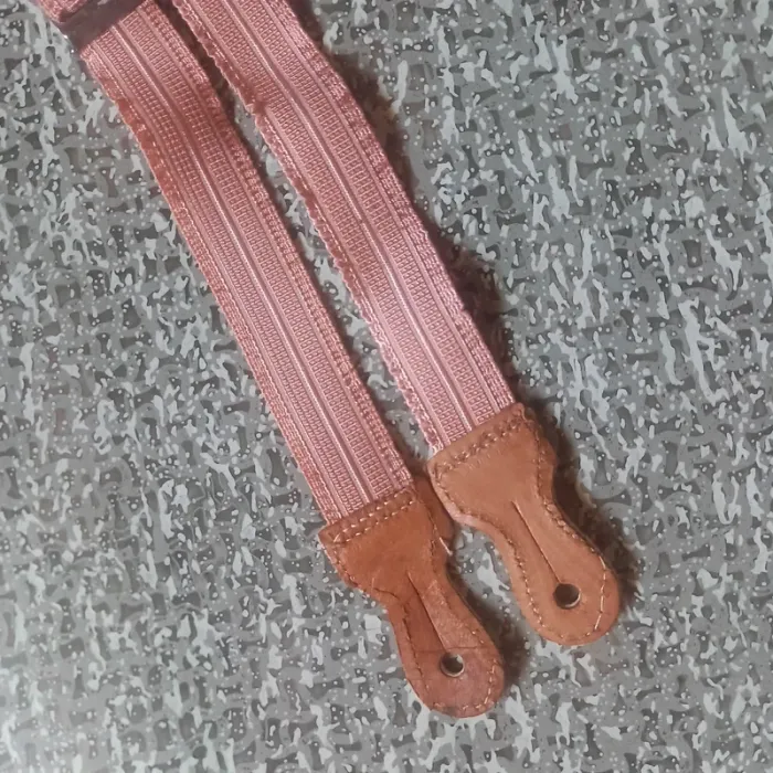 Lot lingerie vintage accessoires collector - photo numéro 2