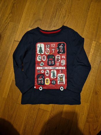 Tee-shirt marine calendrier de l avent taille 5 ans