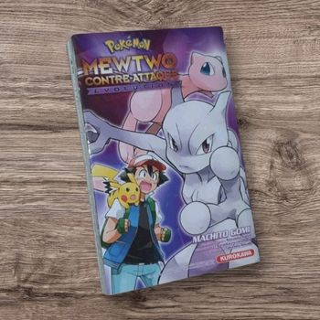 Livre pokemon mewtwo contre attaque