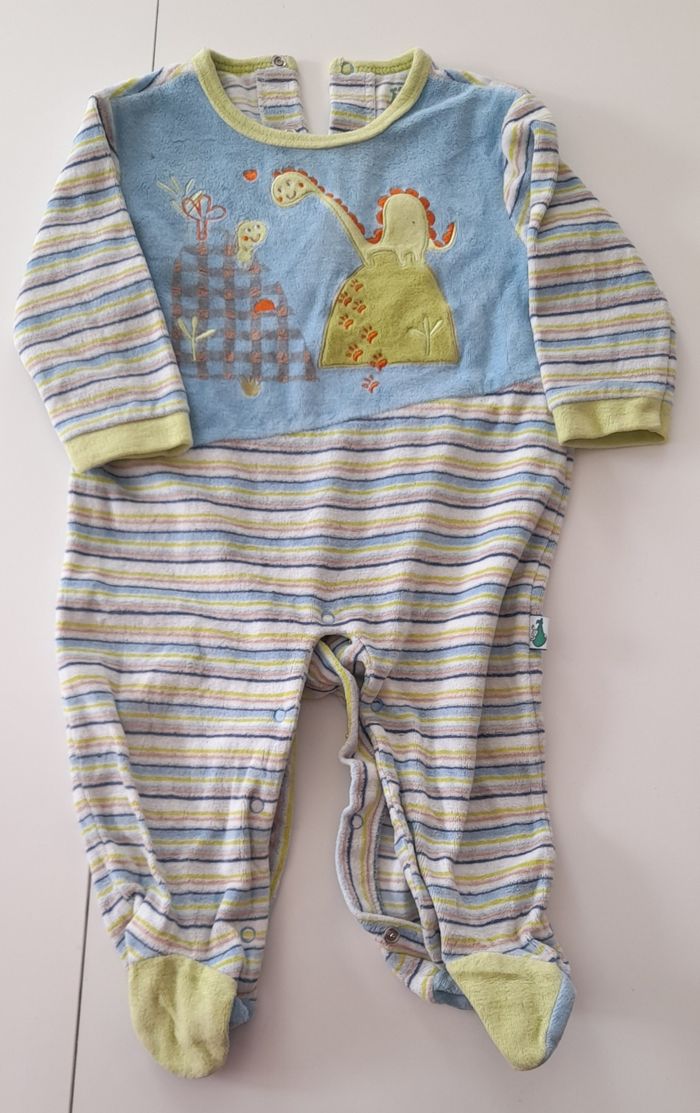 Pyjama + combinaison - photo numéro 3