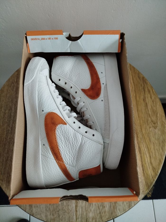 Baskets Nike T  36,5 - photo numéro 9