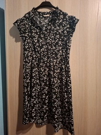 Robe noir et blanche