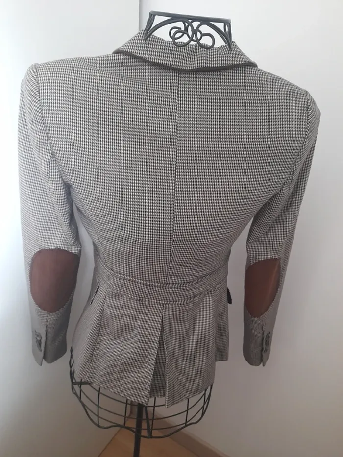Veste Zara - photo numéro 1