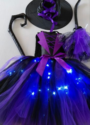 Déguisement robe sorcière violette LED 5-6ans