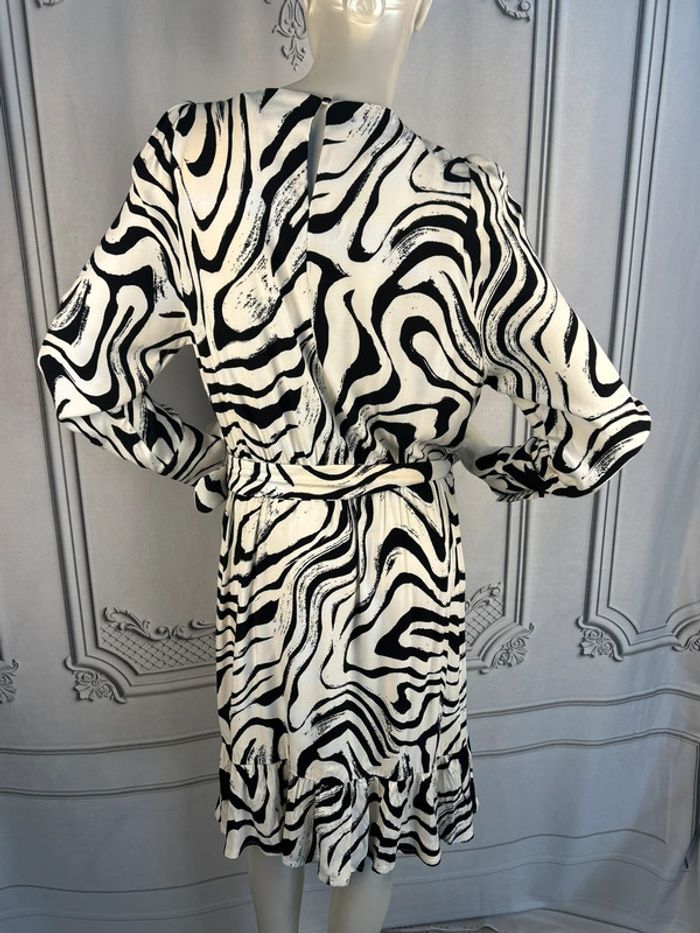 Robe mi longue Fabienne Chapot 40 neuve - photo numéro 10