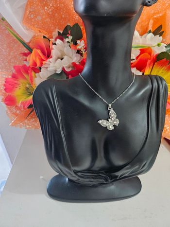 Collier papillon avec zirconium en acier inoxydable