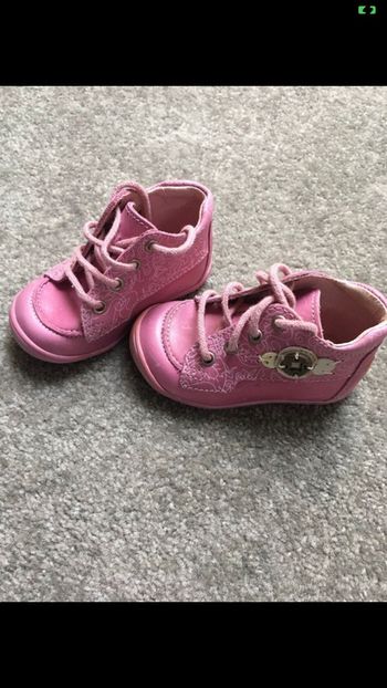 Bottines roses taille 19