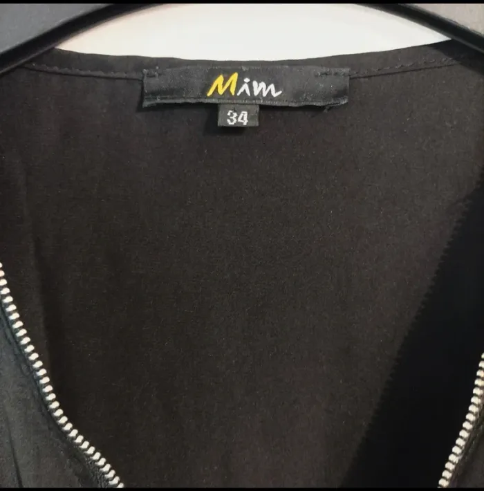 Blouse décolletée Mim taille 36 🩵 - photo numéro 4