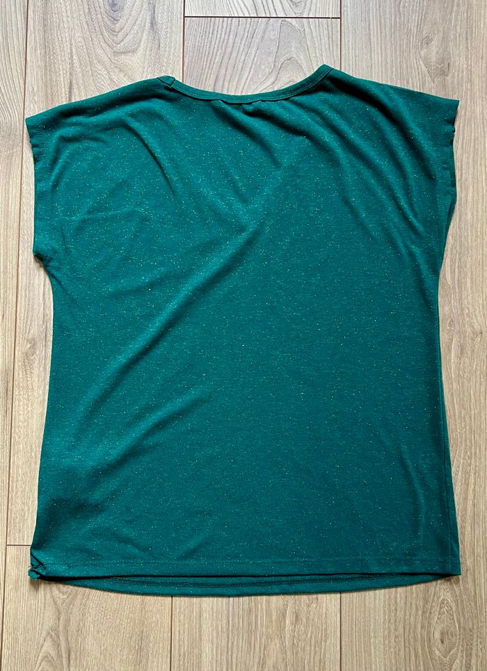 T-shirt vert avec épaules perlées & effet pailleté - Camaïeu - photo numéro 7