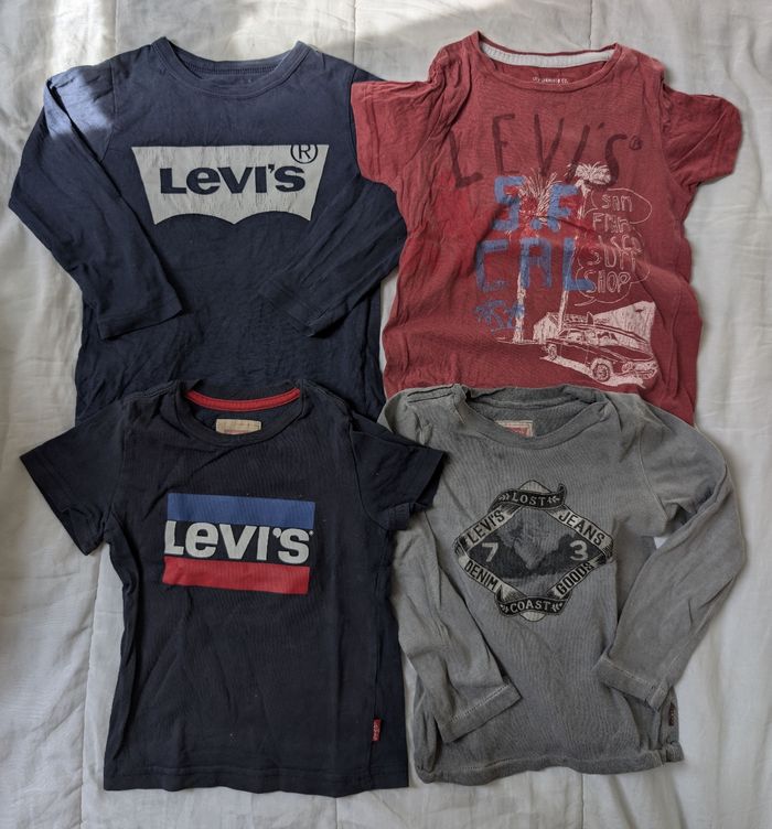 Lot Levi's