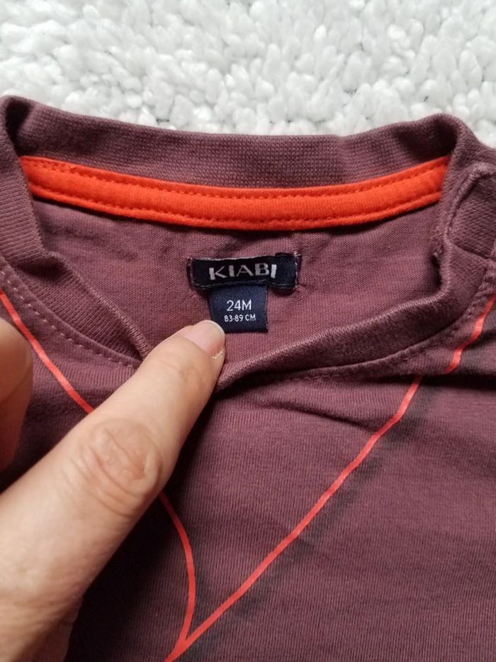 T-shirt taille 2 ans très bon état Kiabi - photo numéro 2
