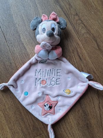Doudou minnie