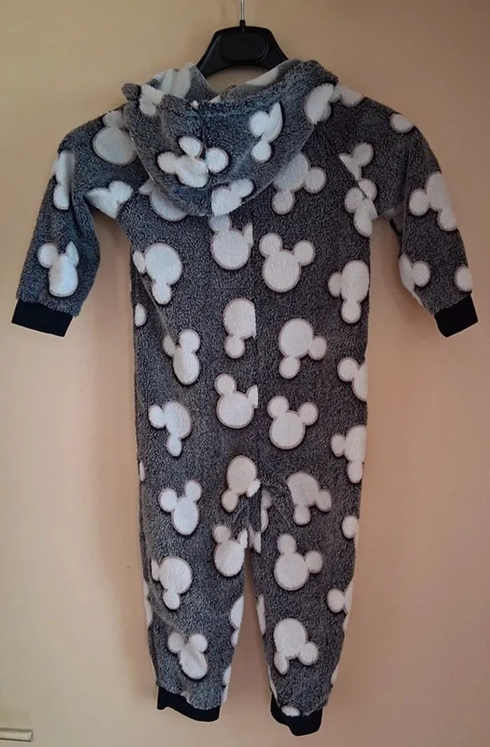 Piloupilou Mickey Disney taille 4 ans - photo numéro 3