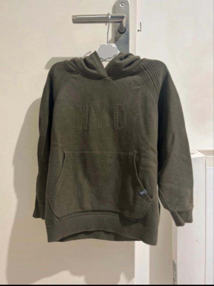 Sweat à capuche ikks taille 4 ans