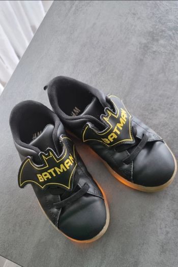 Lot Batman Déguisement 3-4 ans Baskets Lumineuses 27
