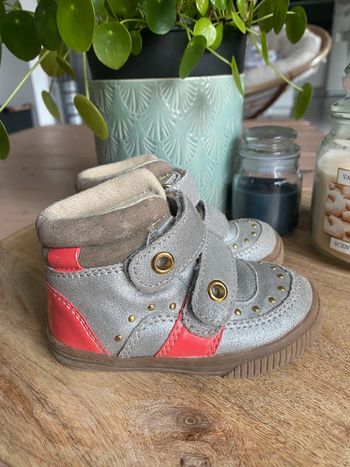 Chaussures Pat et Ripaton pointure 20