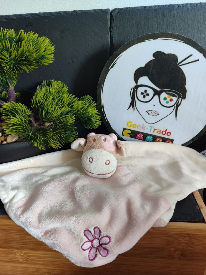 doudou noukie's vache Lola ancien vintage rose jaune crème fleur blanc marron