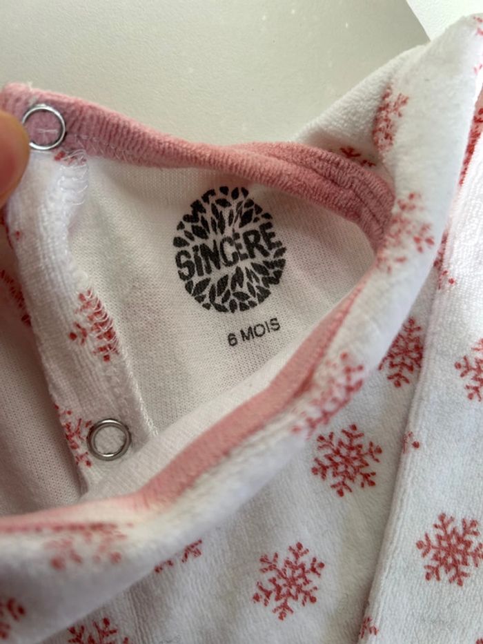 Pyjama 2 pièce en bon état - photo numéro 4