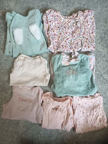 Lot de vêtements bébé 1 mois 