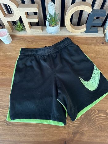 Short Nike noir adidas 3/4 ans