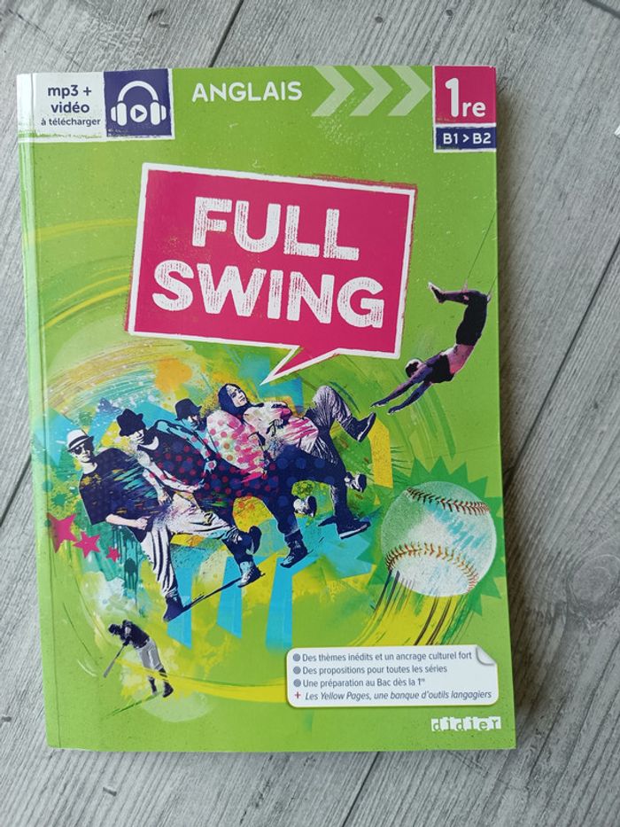 Full swing première