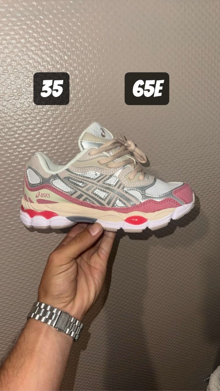 Asics rose 35