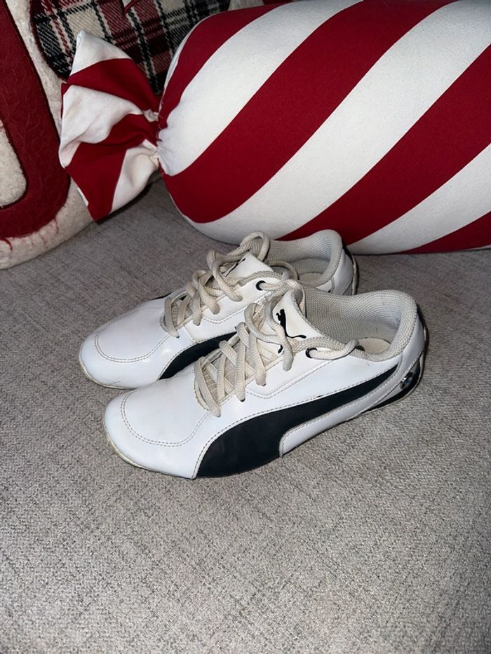 Baskets garçon puma bmw taille 35,5