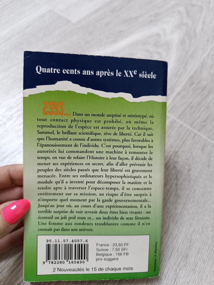 Livre Harlequin sixième sens - photo numéro 2