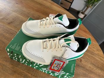 Baskets Jordan P.38,5 Neuves unisex