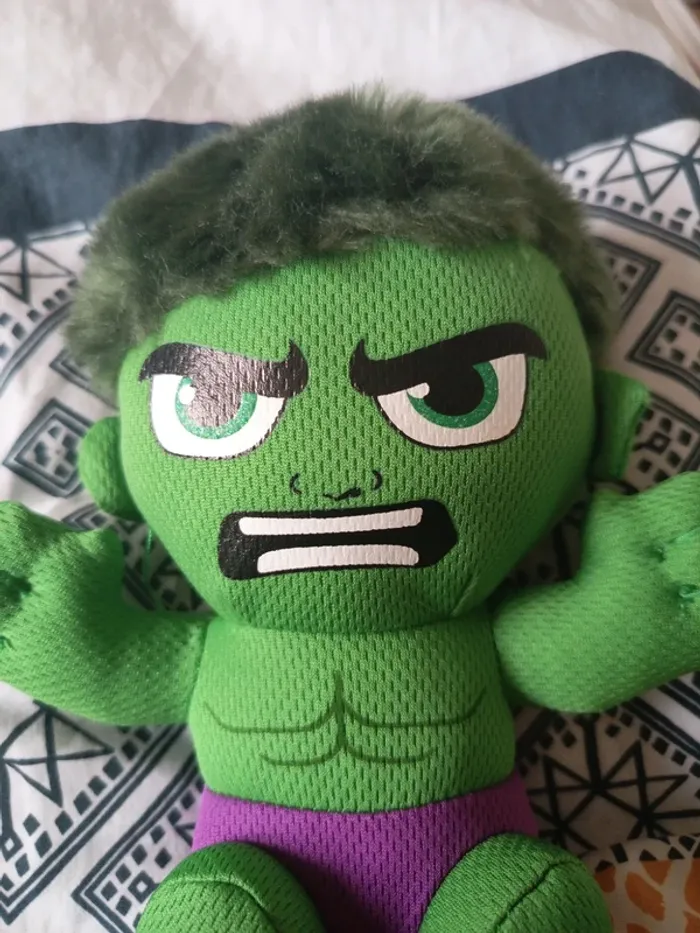 Peluche Hulk Ty Marvel - photo numéro 2