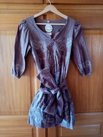 Robe marron Almatrichi