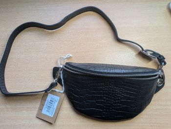 Sac Banane en Cuir Noir Effet Croco Gusti Leder studio Rosamonde NEUF