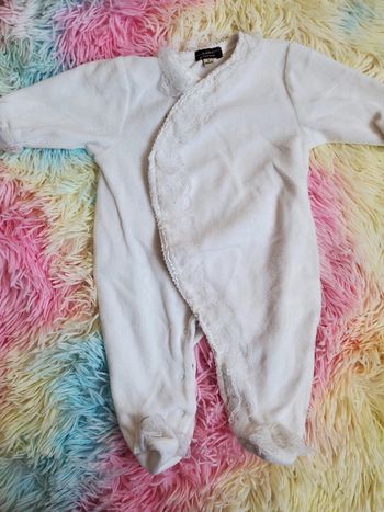 🌴 Pyjama chaud polaire dentelle blanche taille 1 mois bébé fille