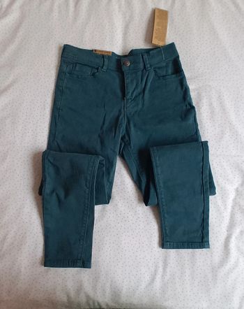 Pantalon 12 ans neuf