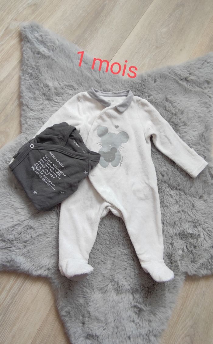 Pyjama 1 mois