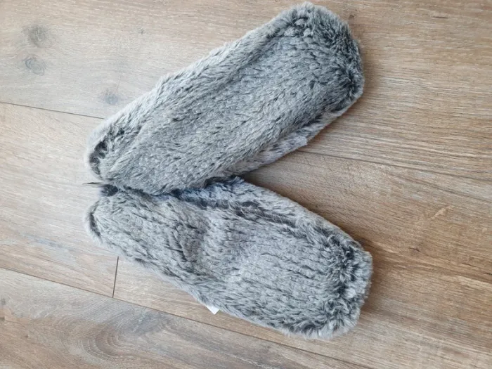 Pantoufles 38/39 - photo numéro 3