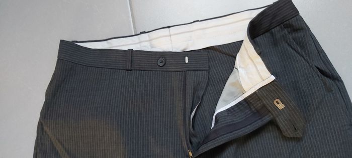 Pantalon de costume gris à lignes 46 - photo numéro 3