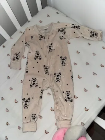 Pyjama panda