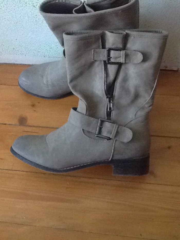 Bottes - photo numéro 2