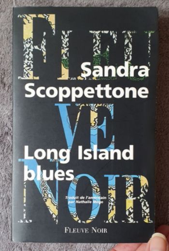 Roman Policier T. 5/5, format poche "Long Island Blues" / S. Scoppettone aux Éd. Fleuve Noir