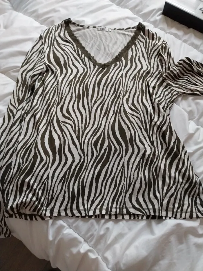 Tee-shirt manche longue femme taille 40 - photo numéro 4