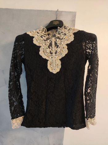 Hauts dentelles noir