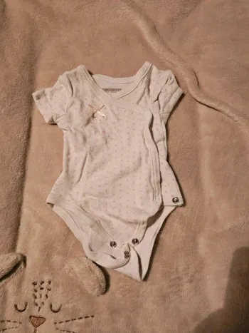Bodie manche courte 1 mois