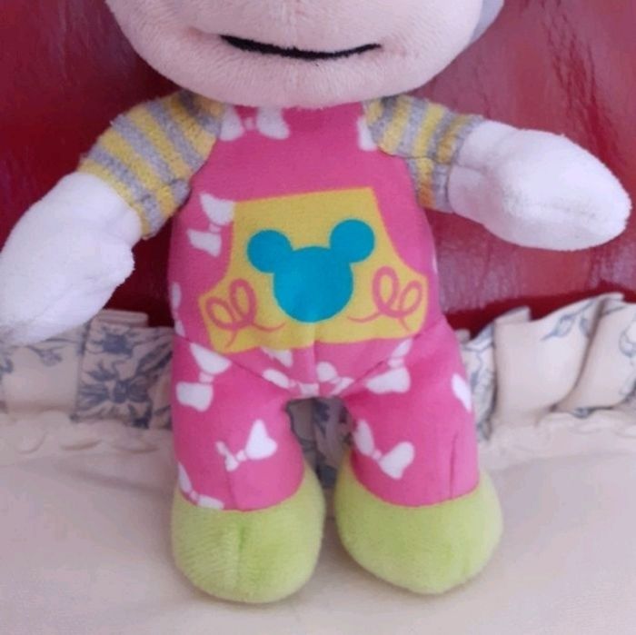 Doudou M innie Mouse Bébé * en grenouillère - photo numéro 4