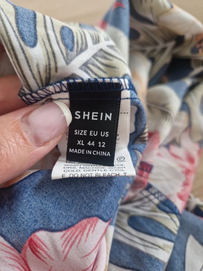 Robe taille 44 XL - photo numéro 4